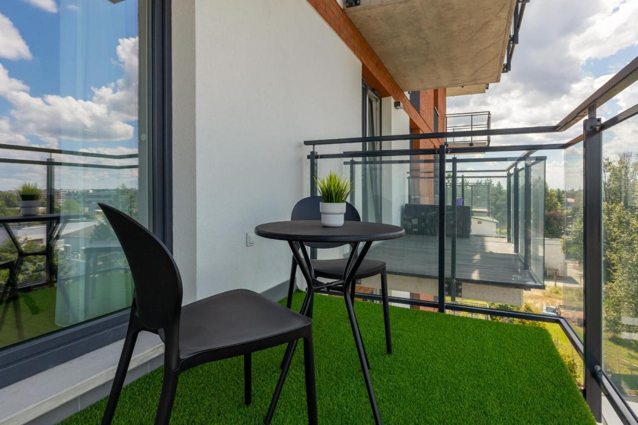 Apartment Apartament Jutrzenki Wlochy By Renters