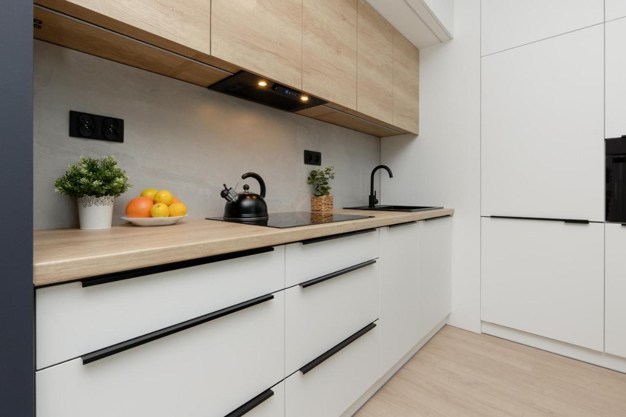 Apartament Jutrzenki Wlochy By Renters Apartment