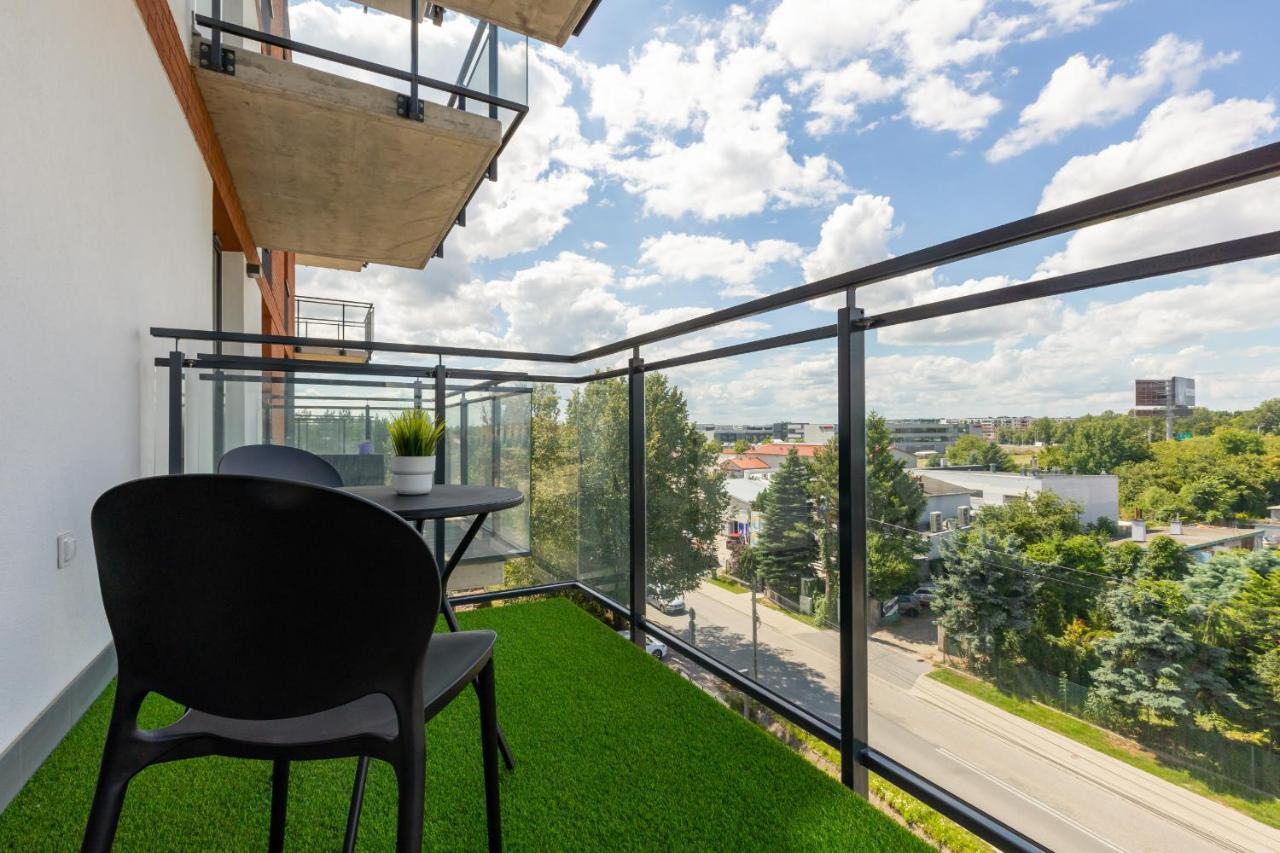 Apartment Apartament Jutrzenki Wlochy By Renters *
