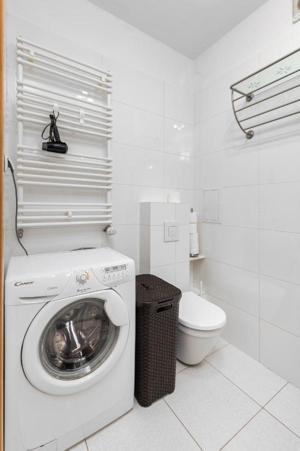 Czapelska 40 By Homeprime Warsaw