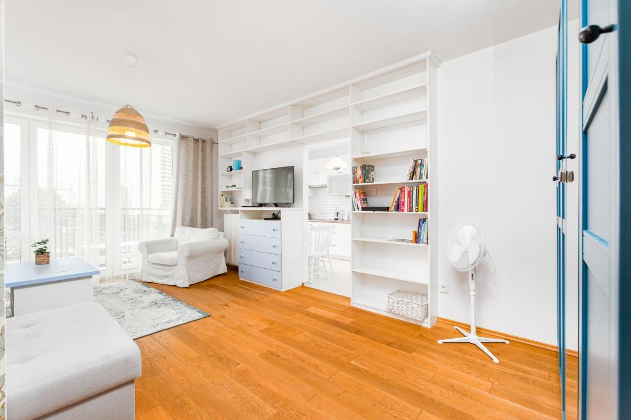 Czapelska 40 By Homeprime Apartment Warsaw