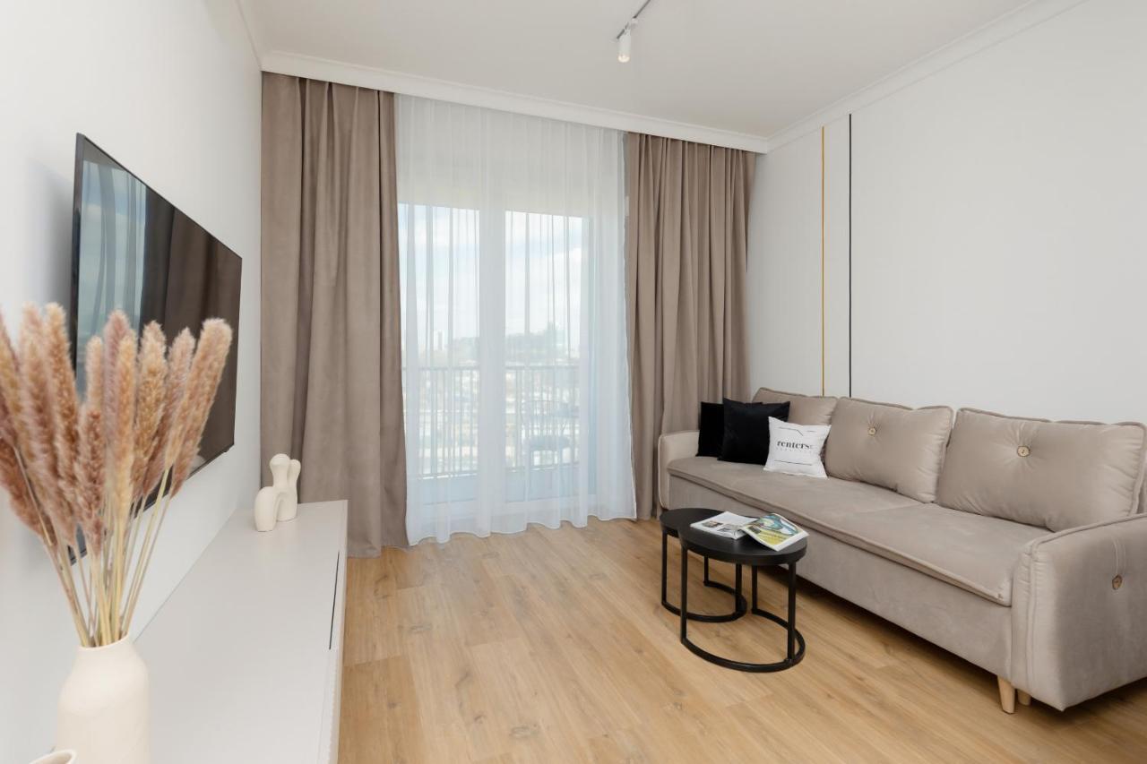Stylish With Parking By Renters Prestige * Warsaw