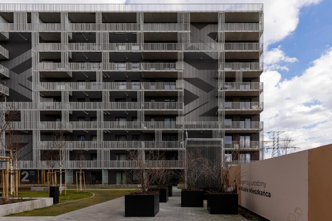 Stylish With Parking By Renters Prestige Warsaw