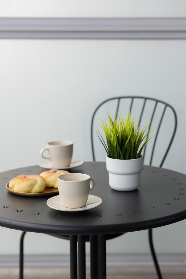 Stylish With Parking By Renters Prestige * Warsaw