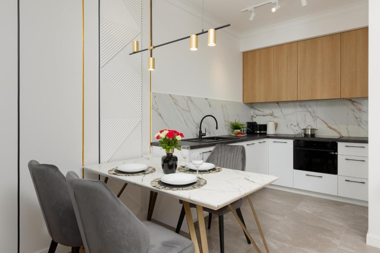 Apartment Stylish With Parking By Renters Prestige *