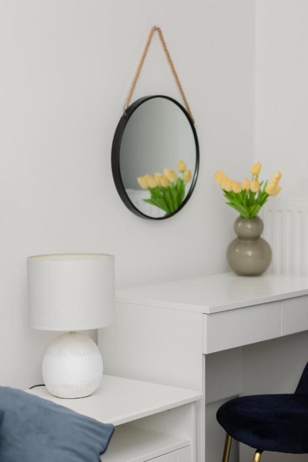 Apartment Cozy With Parking Bakalarska By Renters