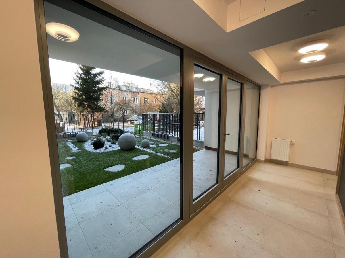 Apartament Smart Kamienica Grochow With Free Parking Warszawa