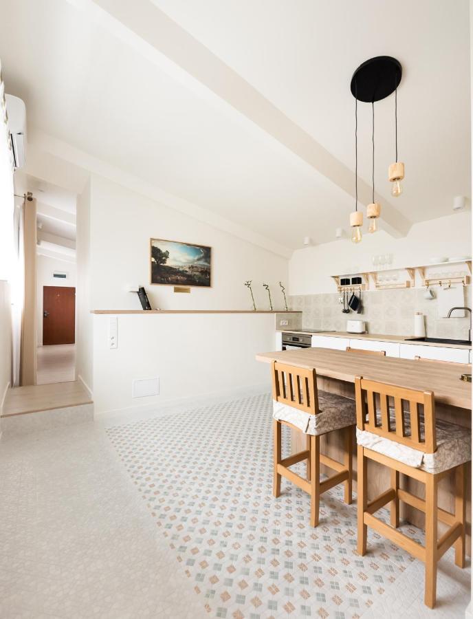 Apartment Krolewska Luxury Warsaw