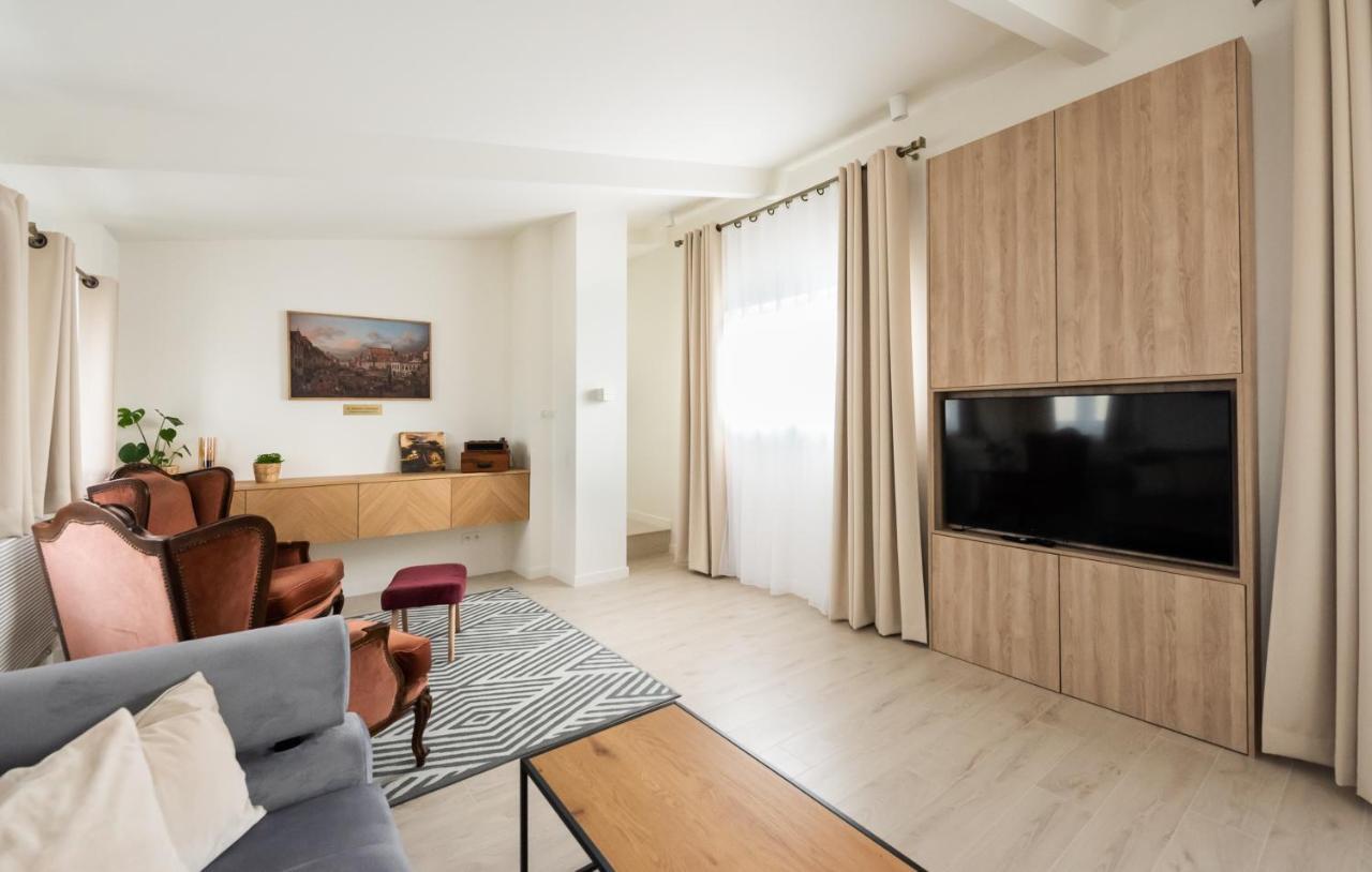 Krolewska Luxury Apartment *