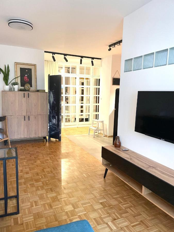 Powisle Apartment