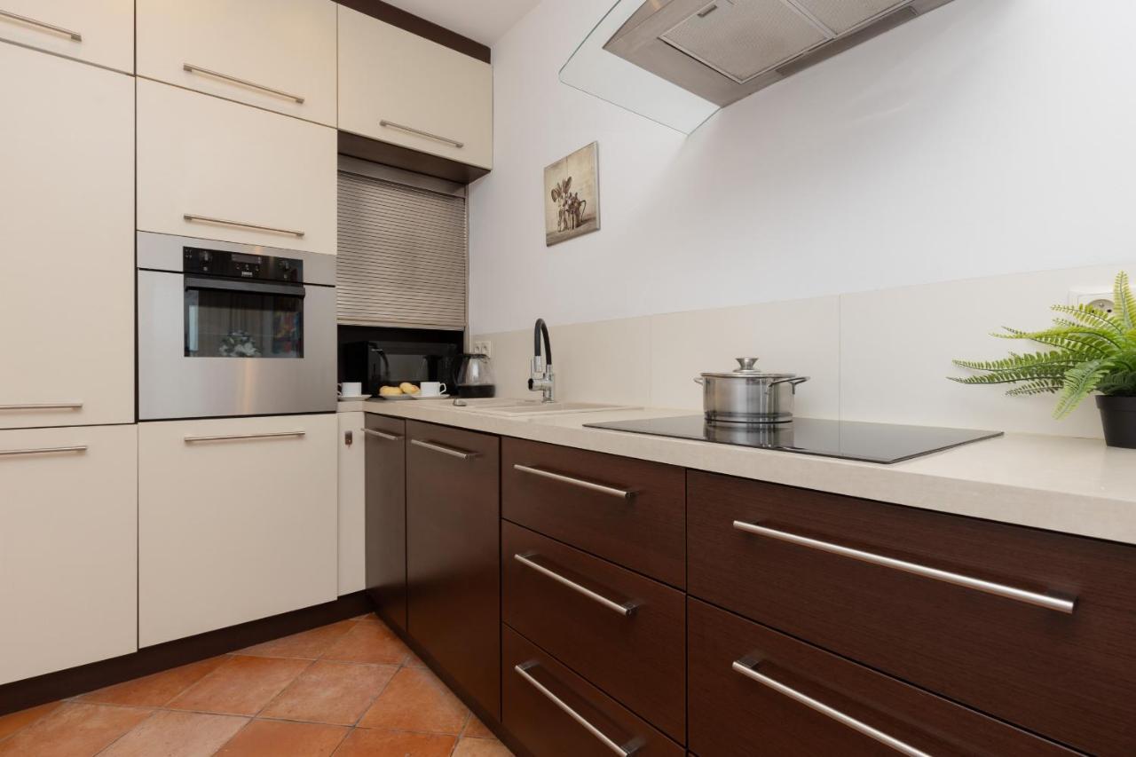 Cozy With Parking In Ursus By Renters Apartment