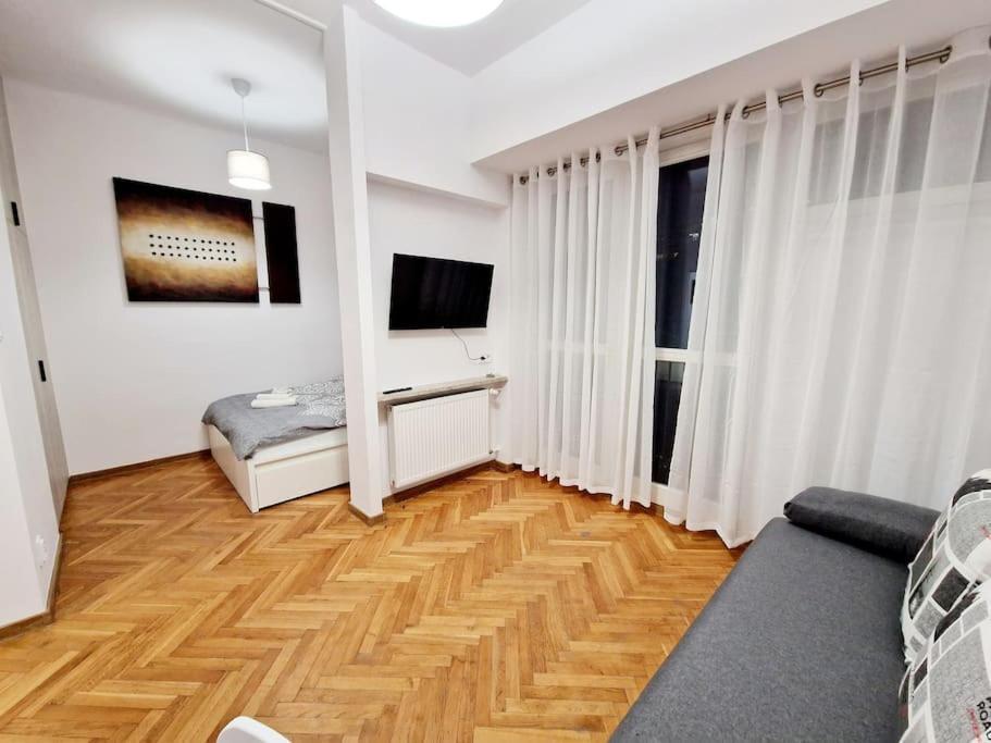 A Cosy Flat In The Center Grzybowska 30/606 *