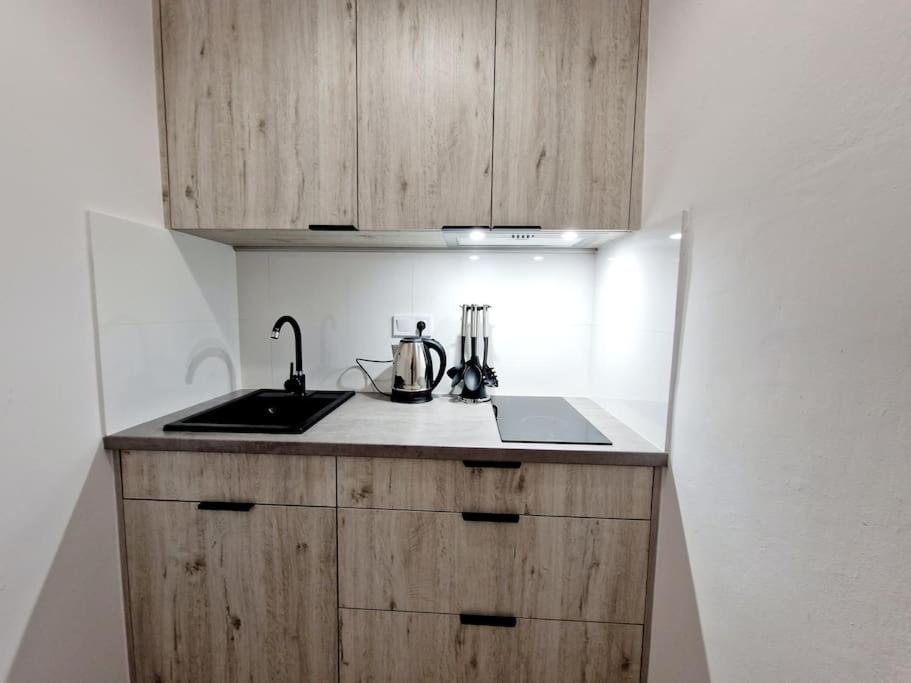 A Cosy Flat In The Center Grzybowska 30/606 Apartment *