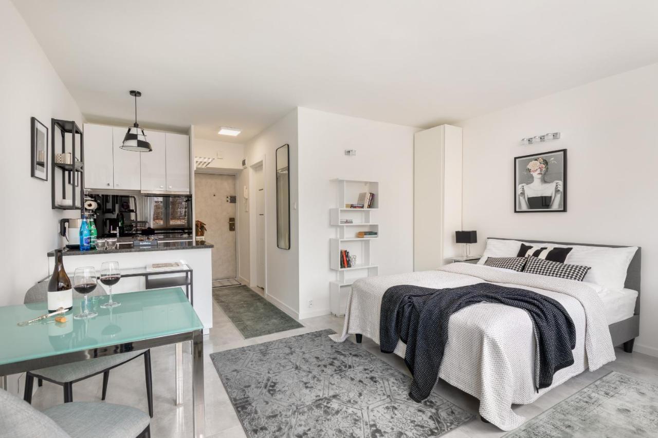 Apartamento Plac Grzybowski Studio Near Metro Swietokrzyska By Renters *