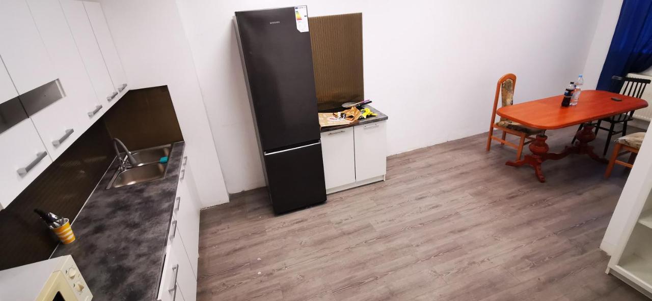 Hostel Powstaniec Wola - Private Warsaw