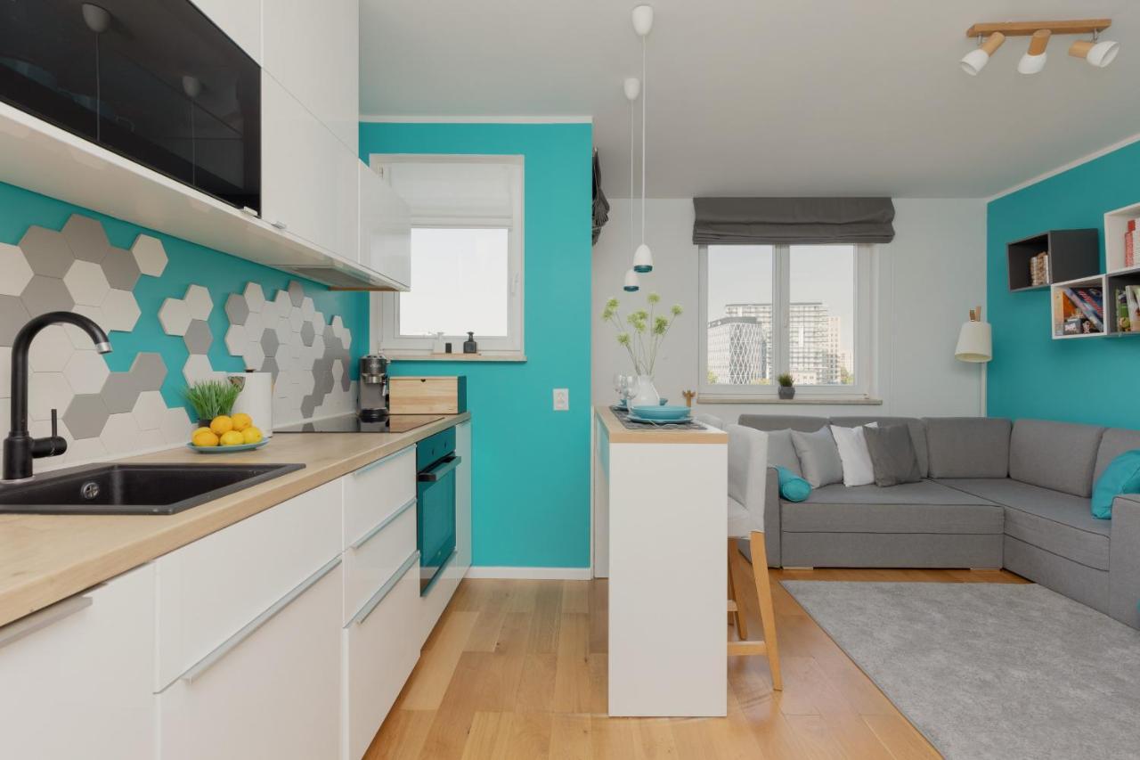 Metro Wilanowska With Parking By Renters Apartament