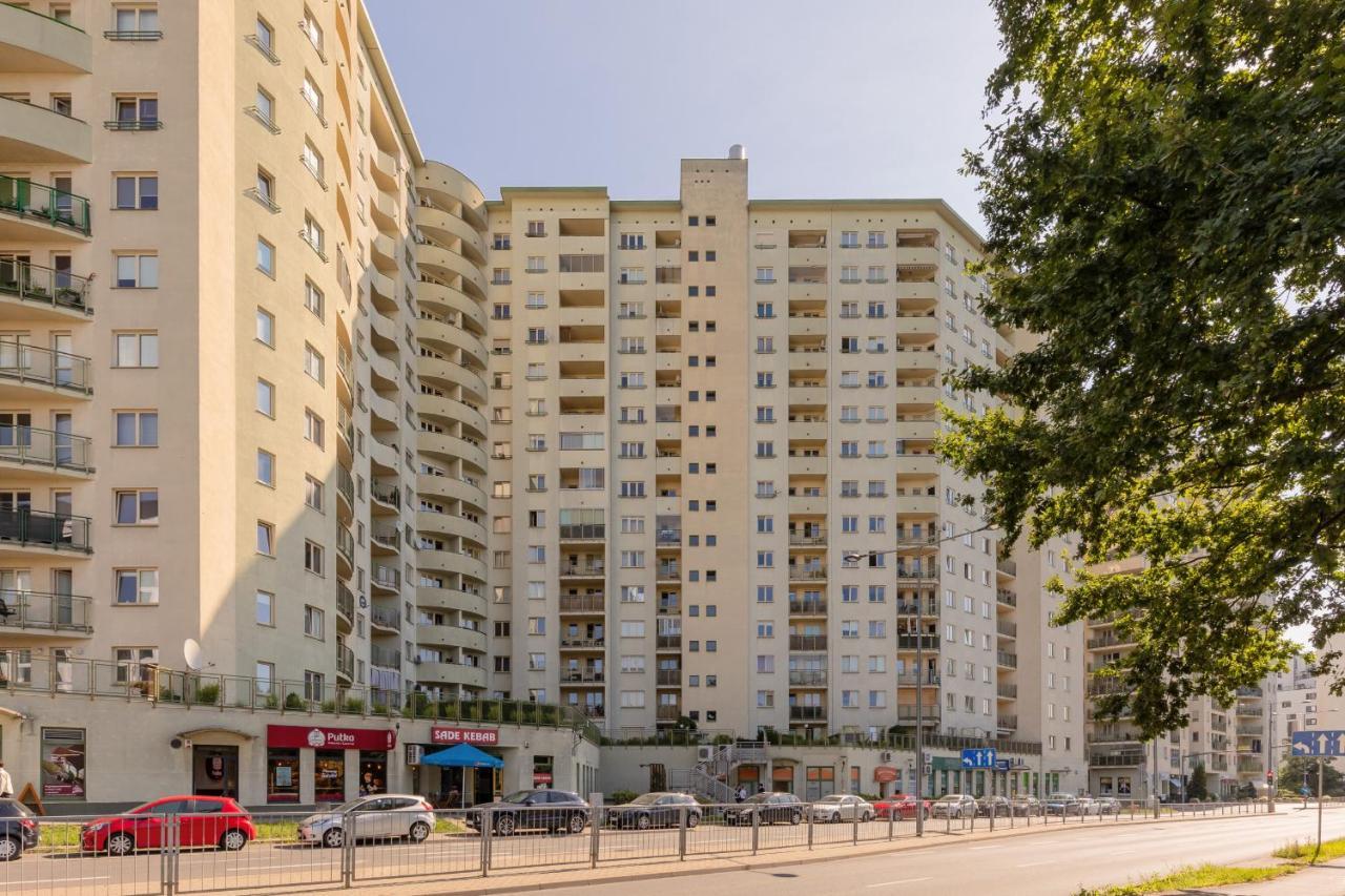 Metro Wilanowska With Parking By Renters Apartament