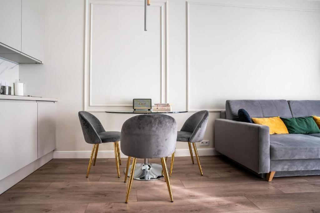 Mennica By Golden Apartament *