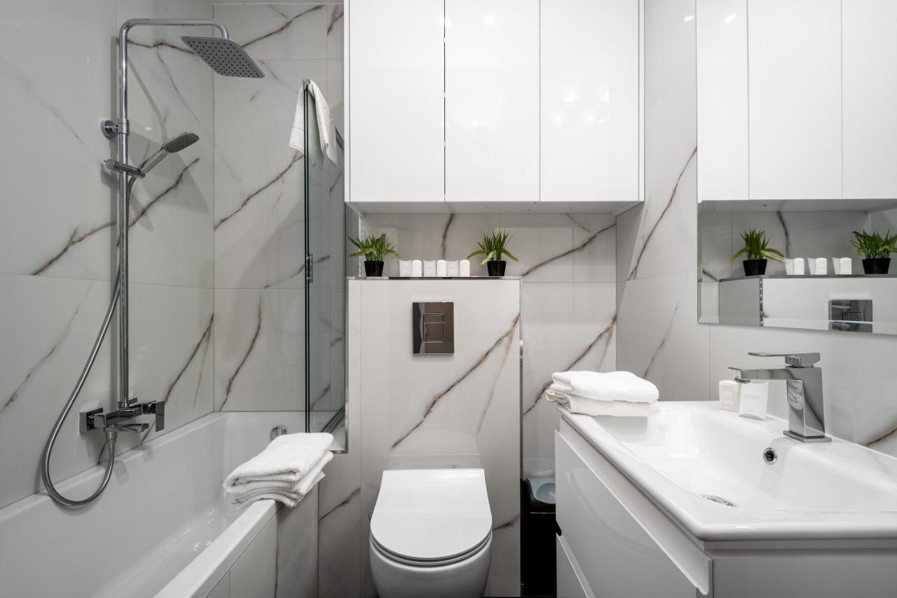 Your Okrzei 12 Aparthotel Warsaw