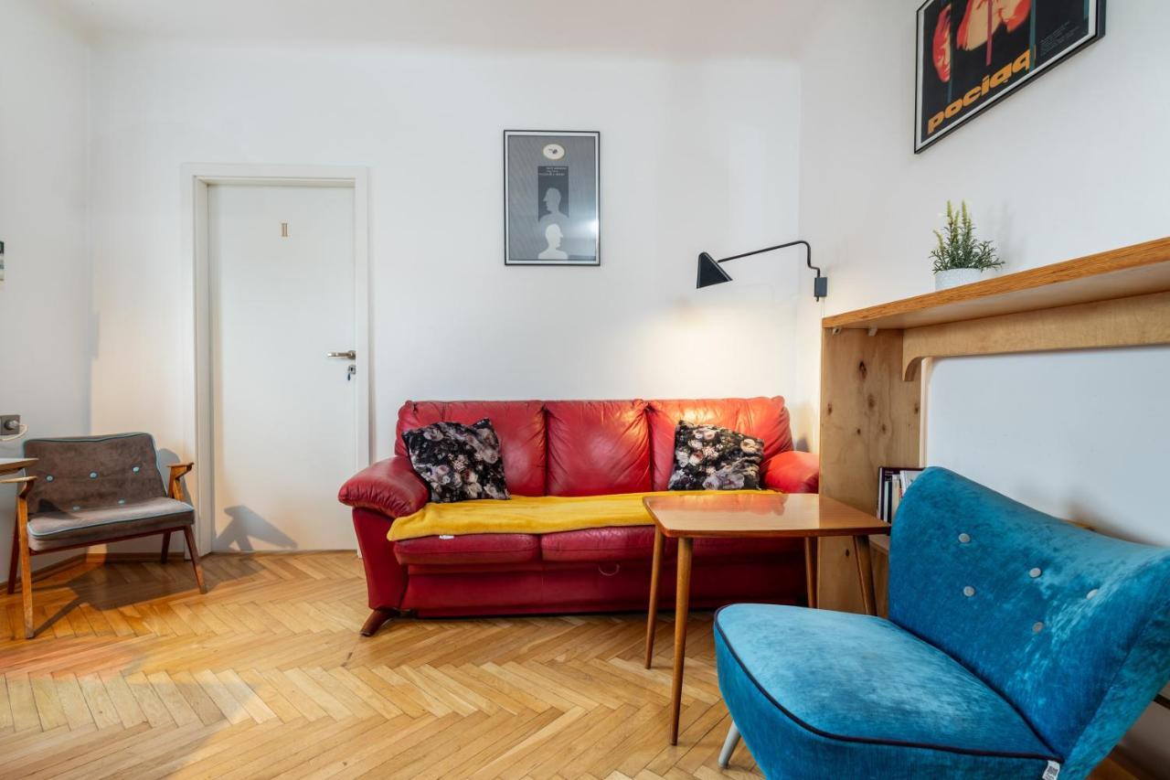 Vintage Vibe Rooms, Metro Politechnika By Urban Wake *
