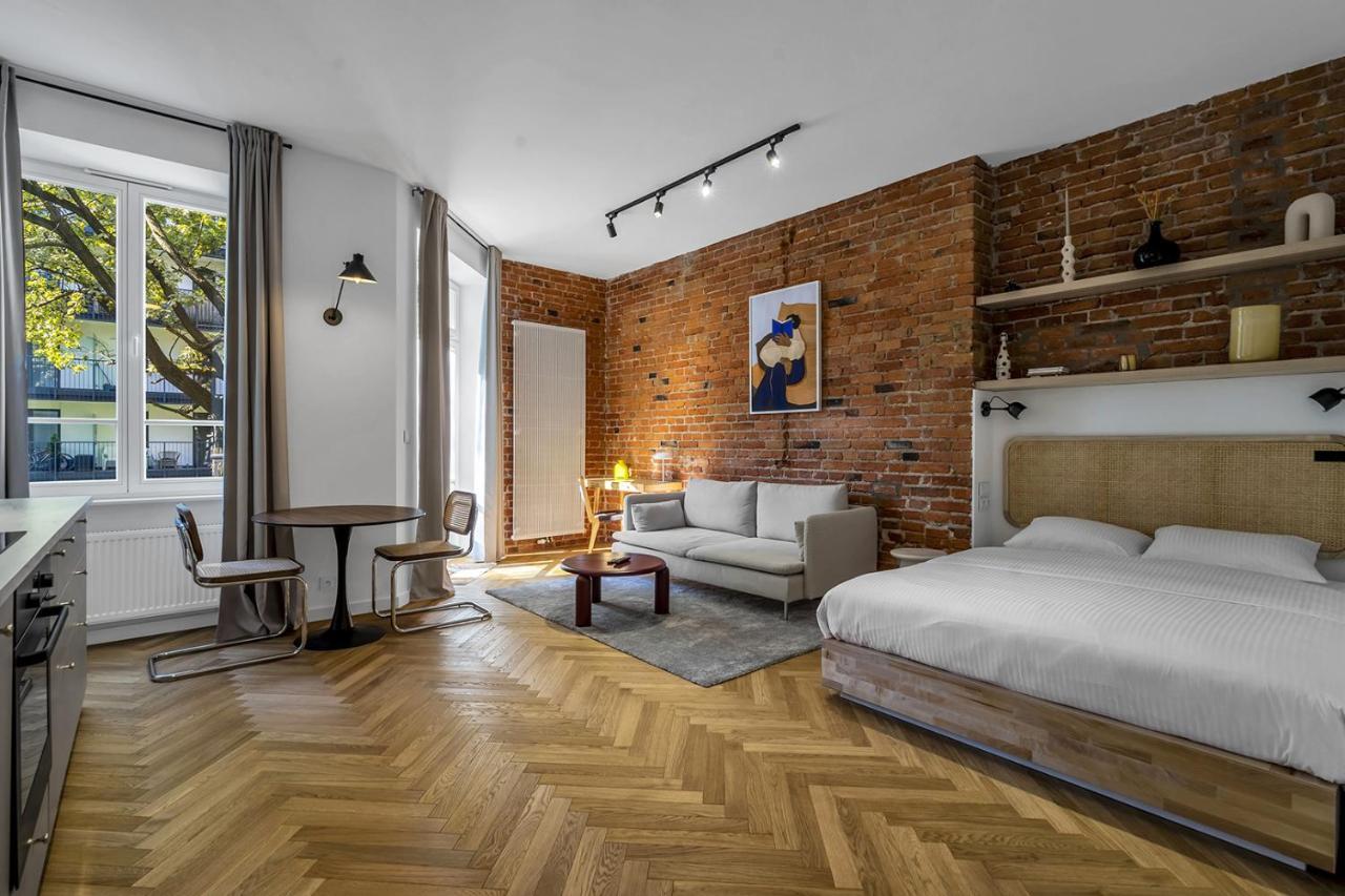 Praga Folwarczna Loft Studio Apartamento *
