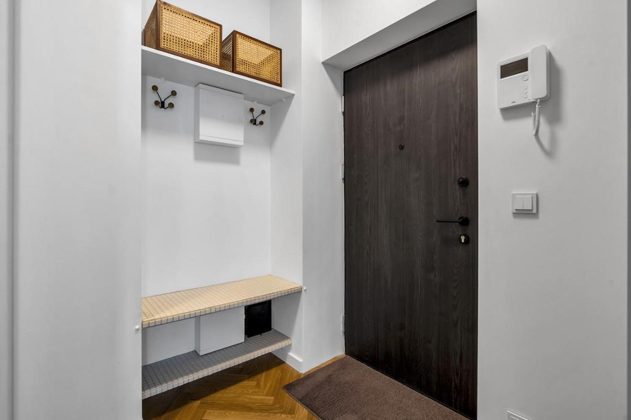 Praga Folwarczna Loft Studio Apartamento