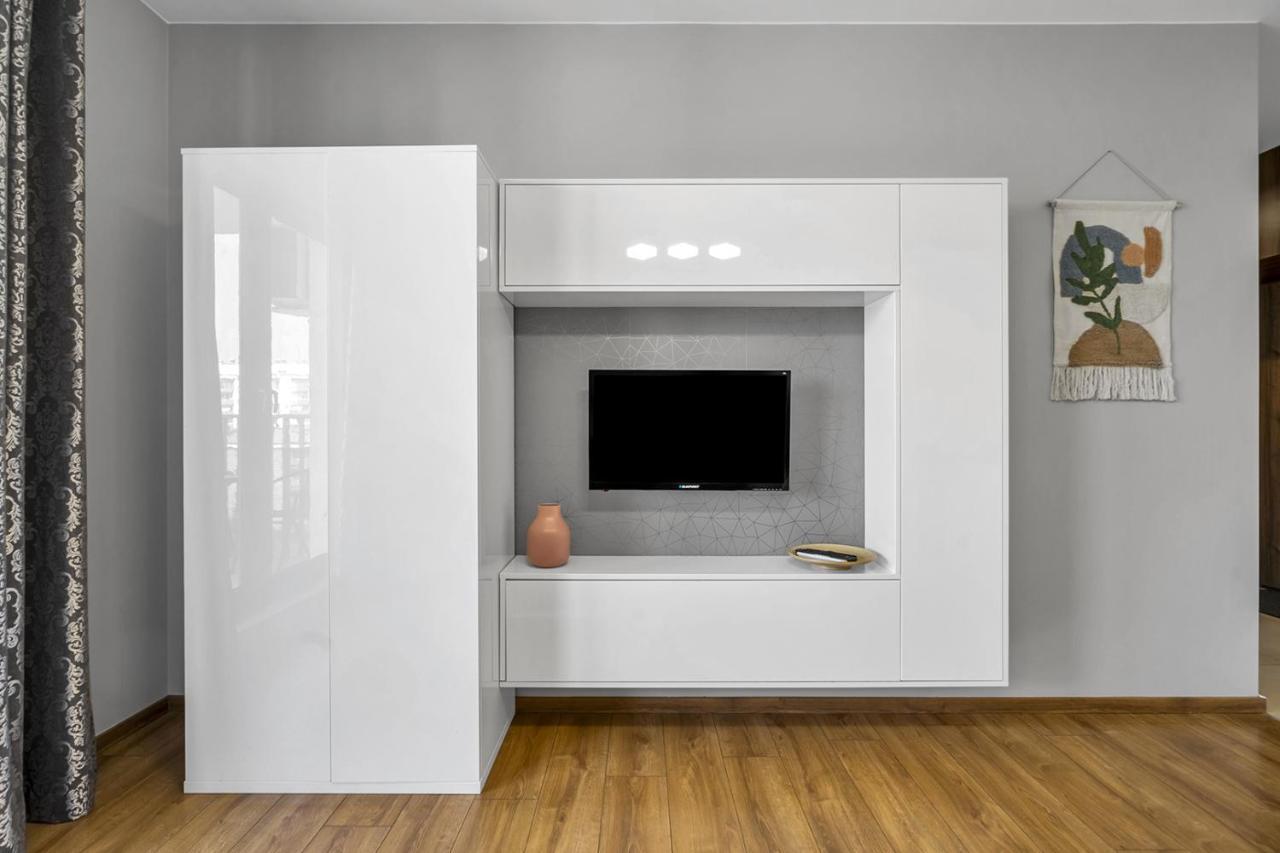 Lazurowa 2-bedroom Apartment *