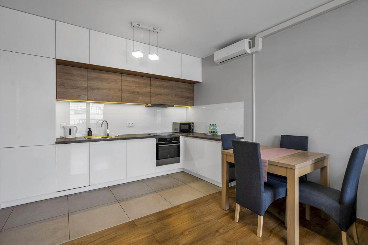 Lazurowa 2-bedroom Apartment *