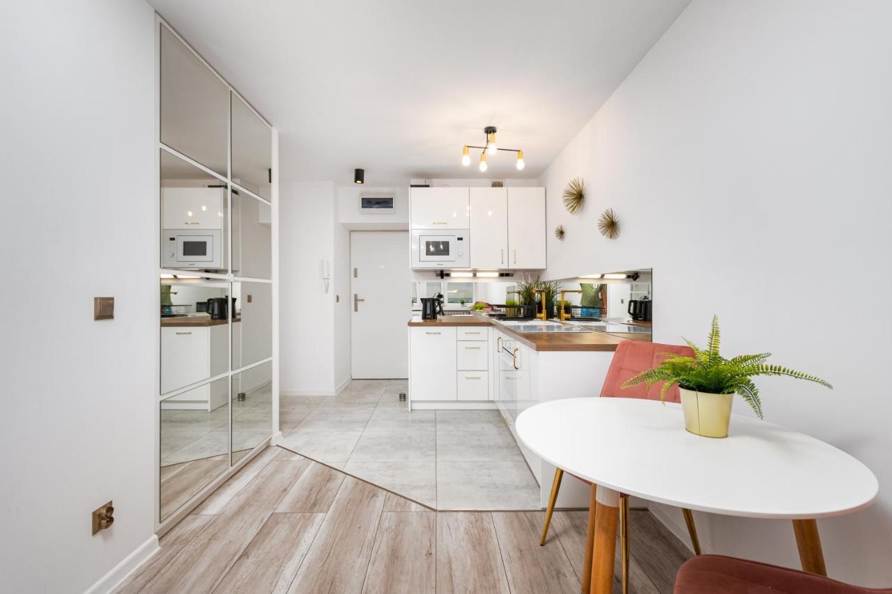 Smolna 8 By Homeprime Warsaw