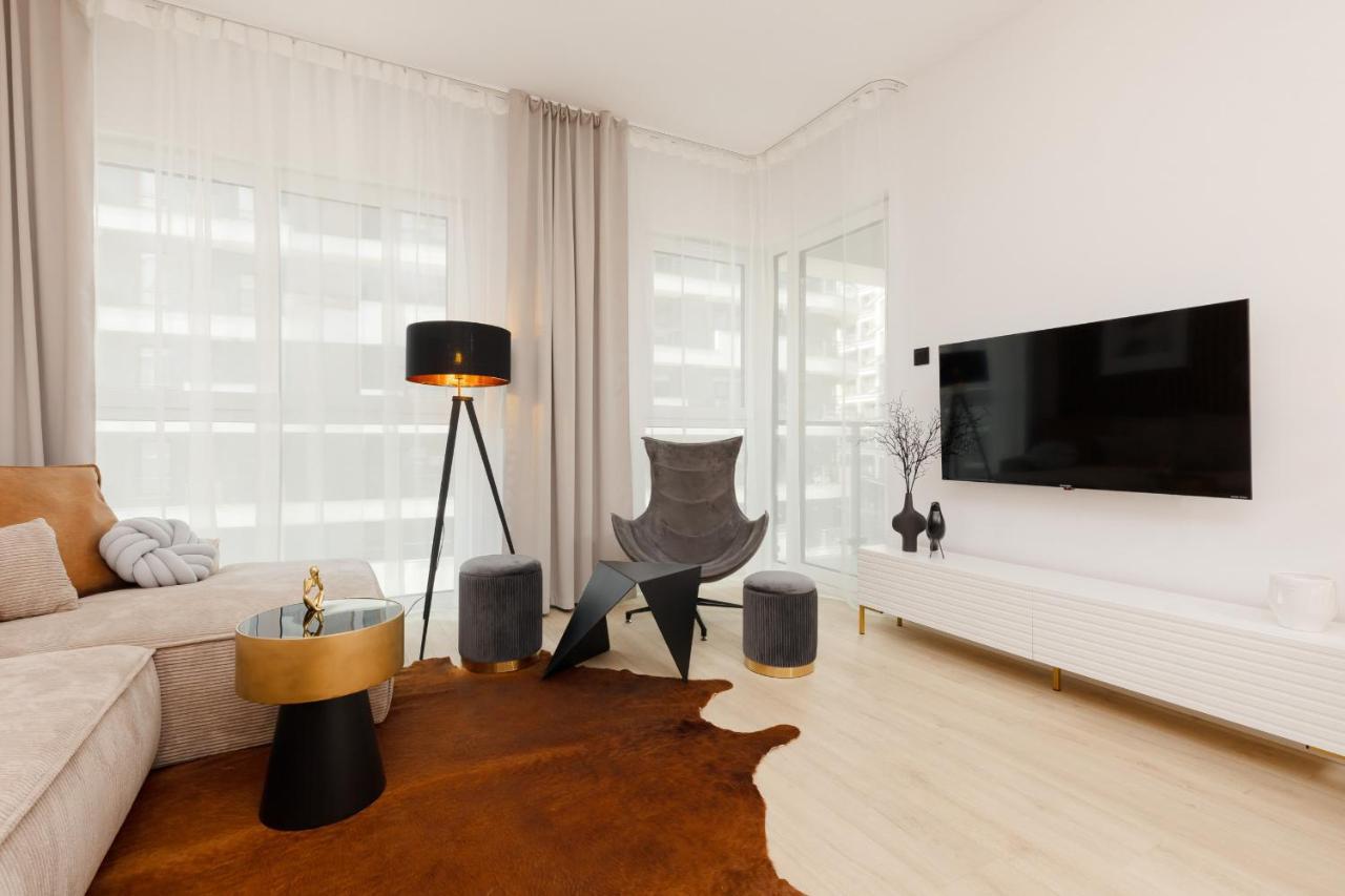 Lux Kasprzaka 29 With Parking By Renters Prestige Apartament Warszawa
