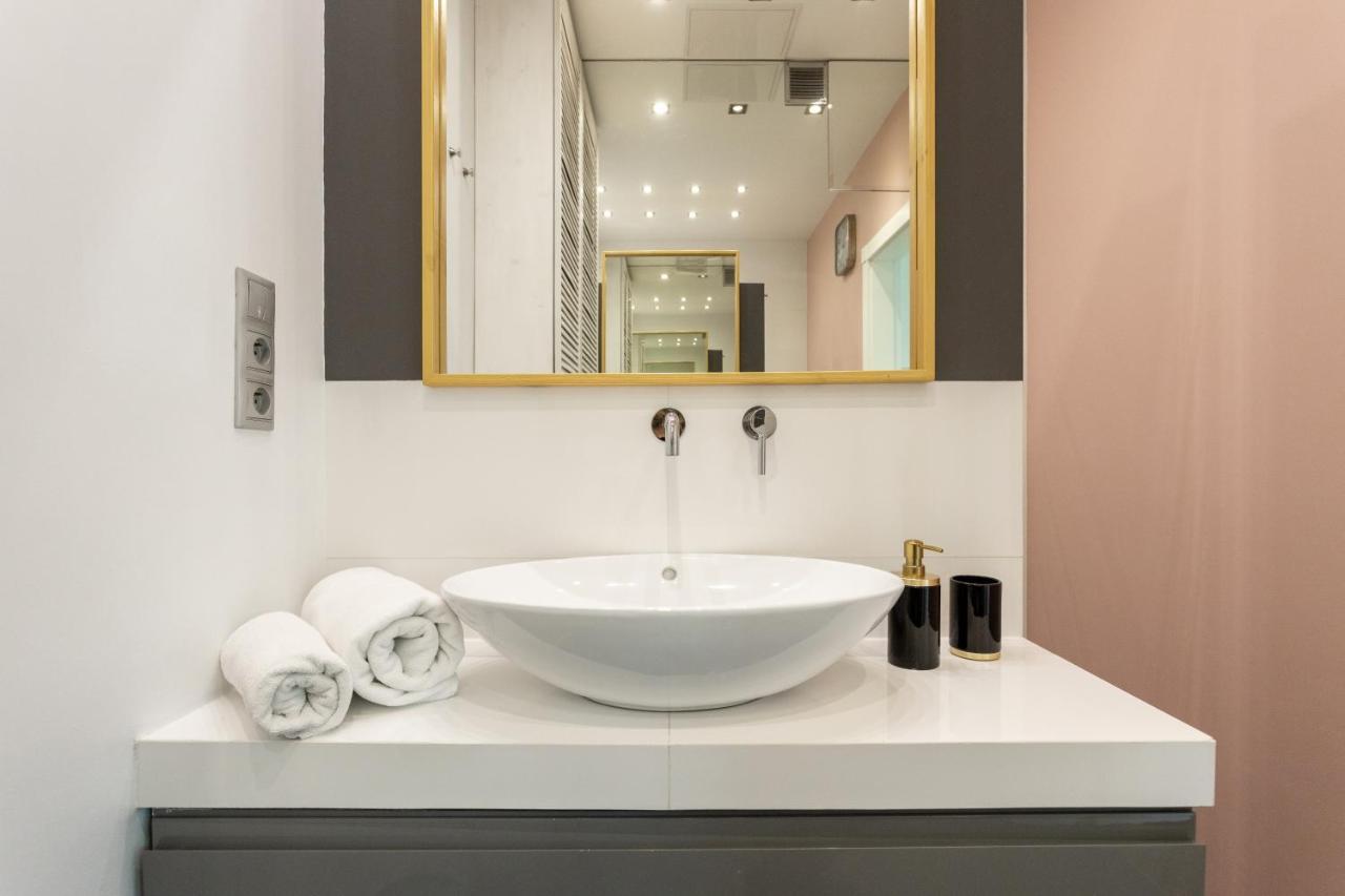 Close - Luxury - Center-top Location - Zurawia * Warsaw
