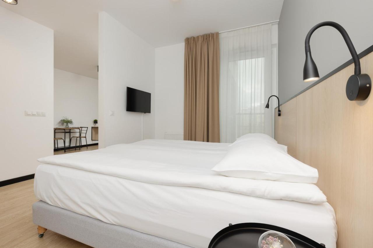 Apartament Comfy Targowa Next To Pge Narodowy By Renters Warszawa