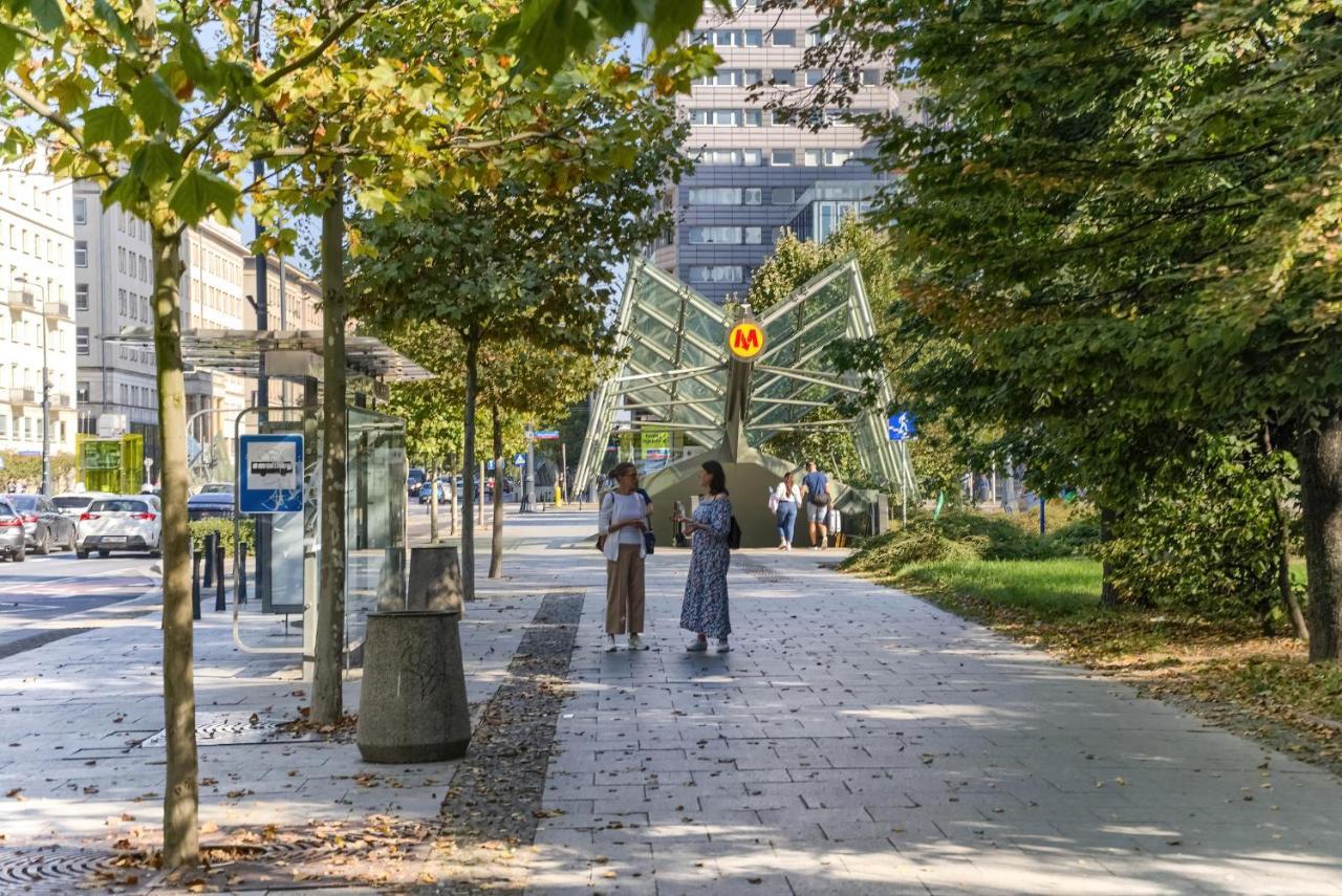 Corolla Swietokrzyska 30 - Metro, Palac Kultury I Nauki Warsaw