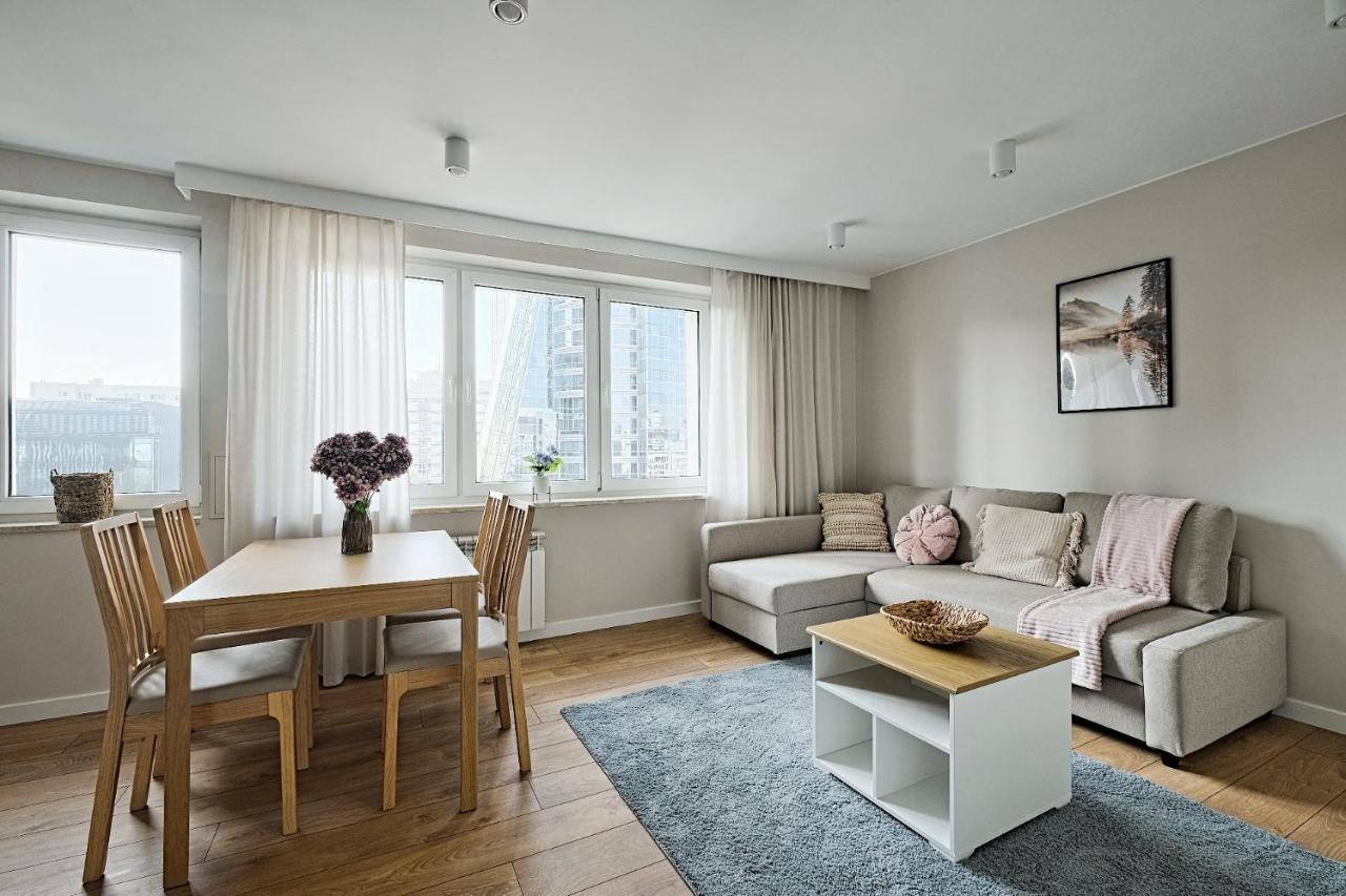 Metropolitan Heaven Emilii Plater 55 Apartment *