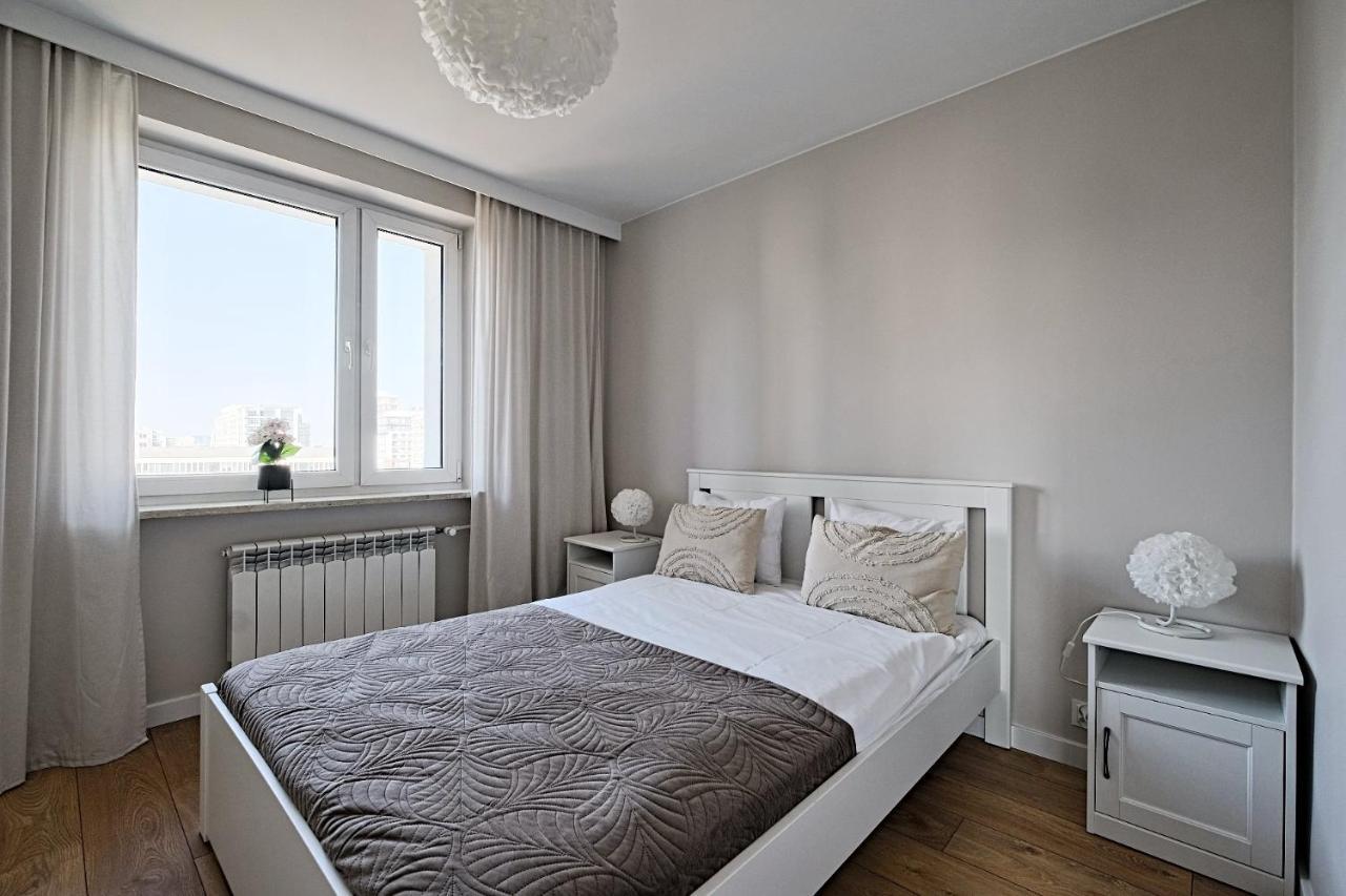Metropolitan Heaven Emilii Plater 55