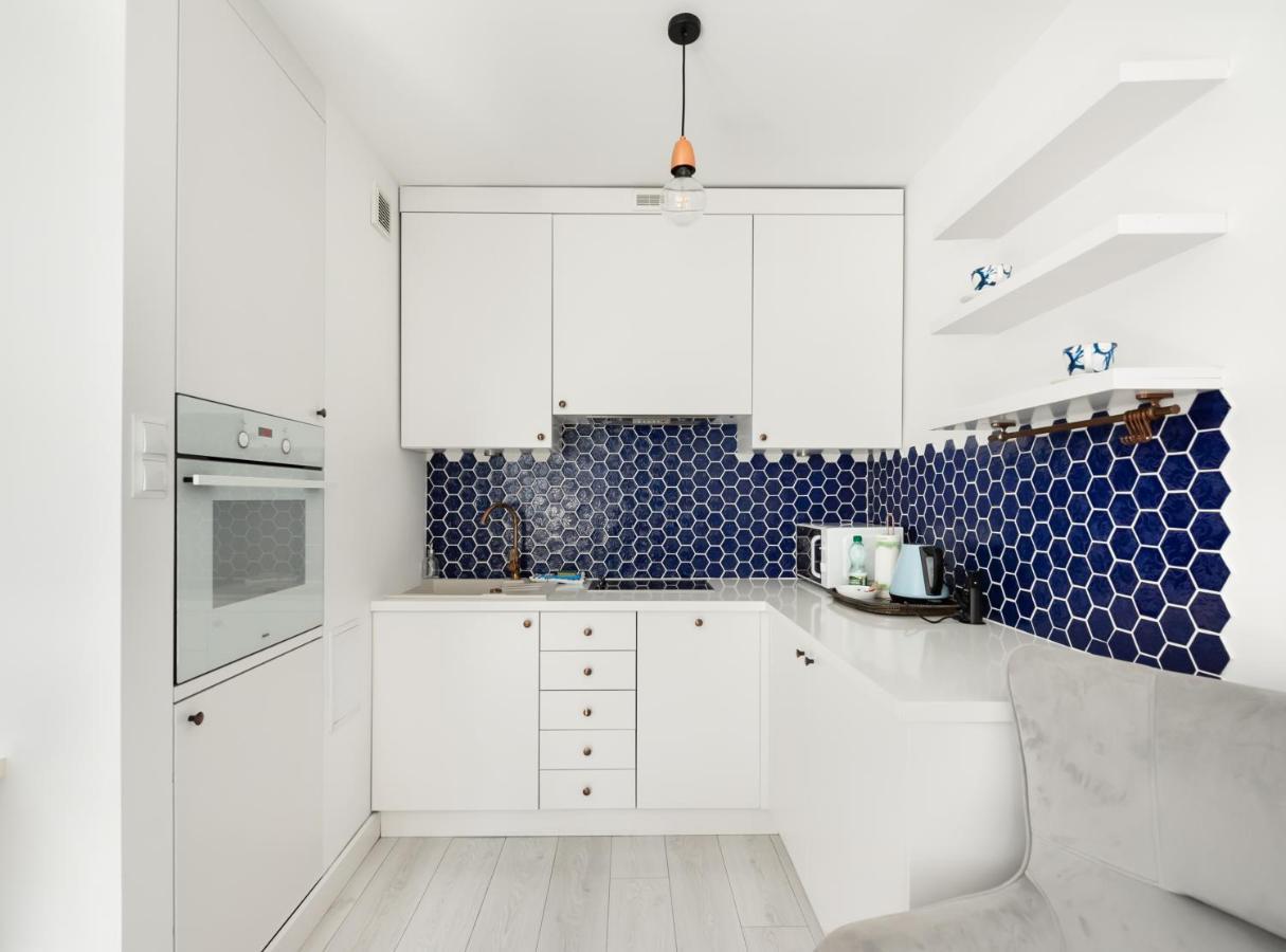 Zlota Blue Modern Apartment Warsaw