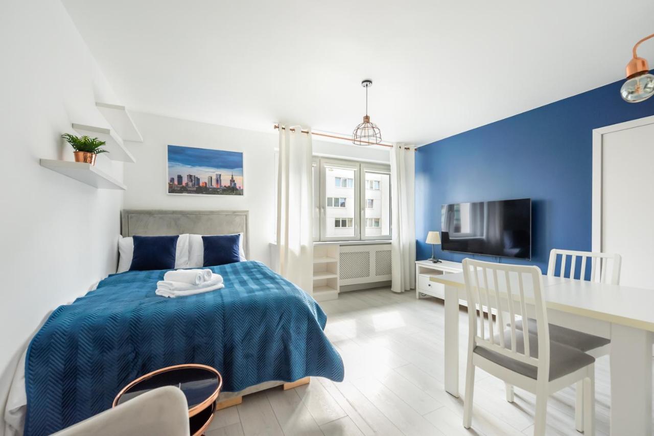Zlota Blue Modern Apartment