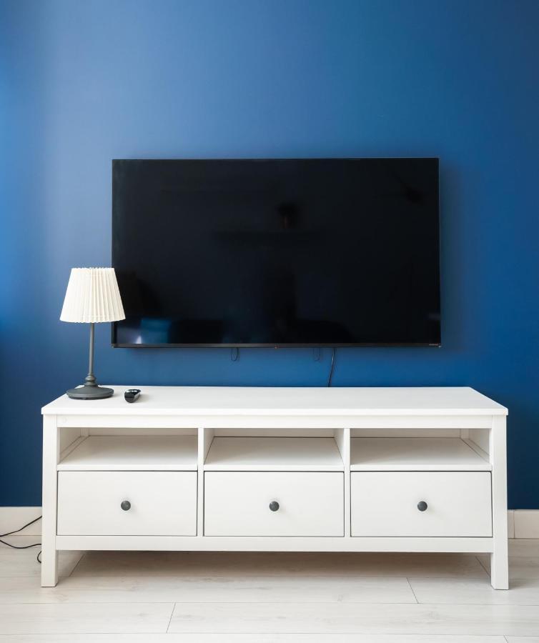 Apartment Zlota Blue Modern