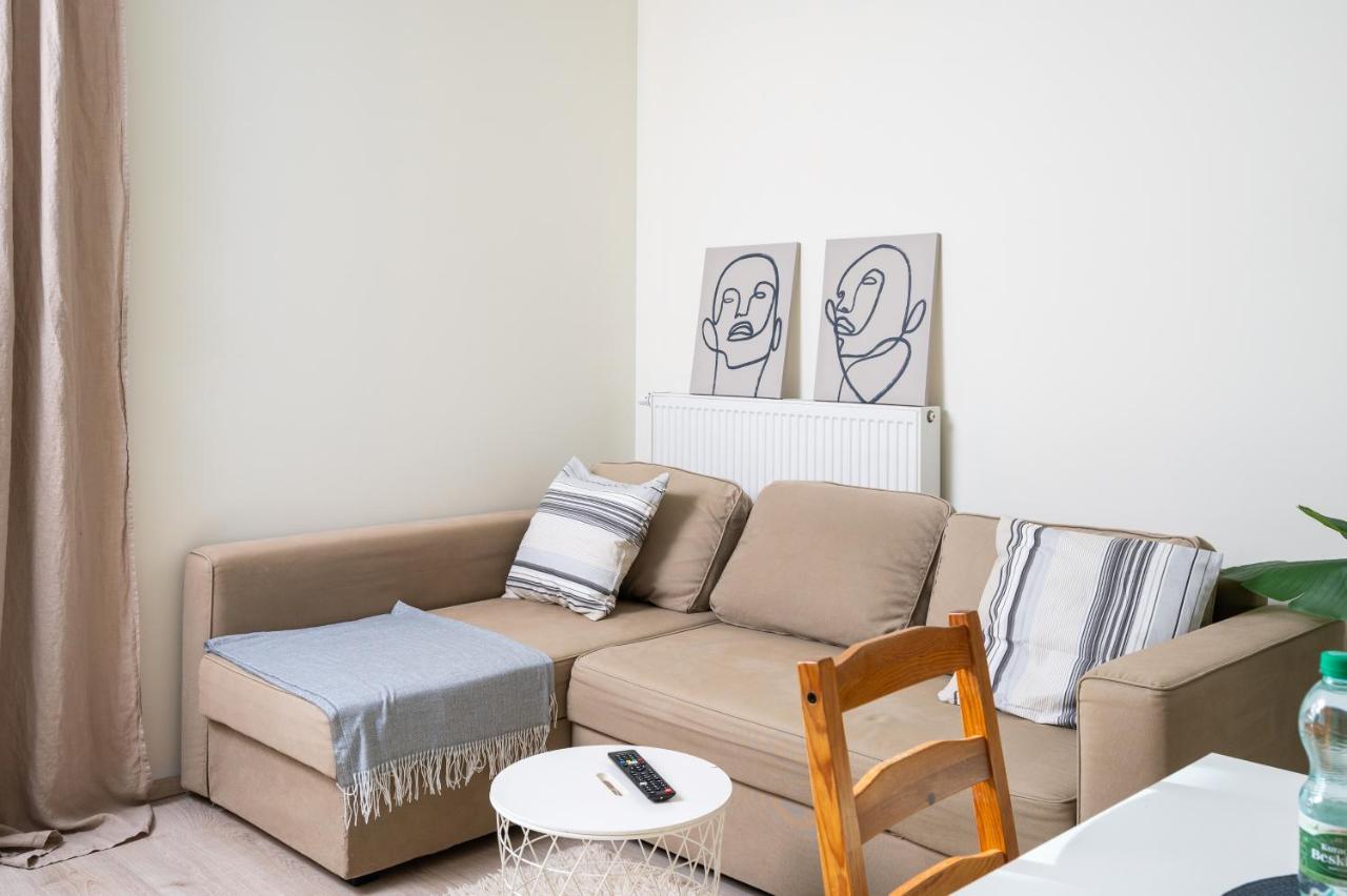 Pokorna Cosy