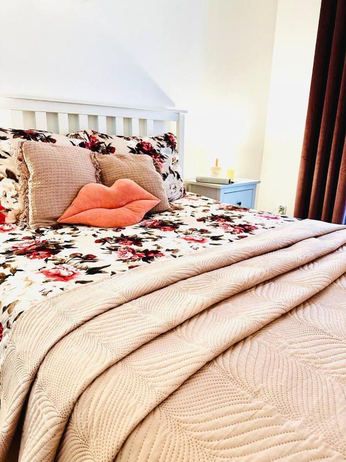 Apartament Blisko Centrum Warszawy *