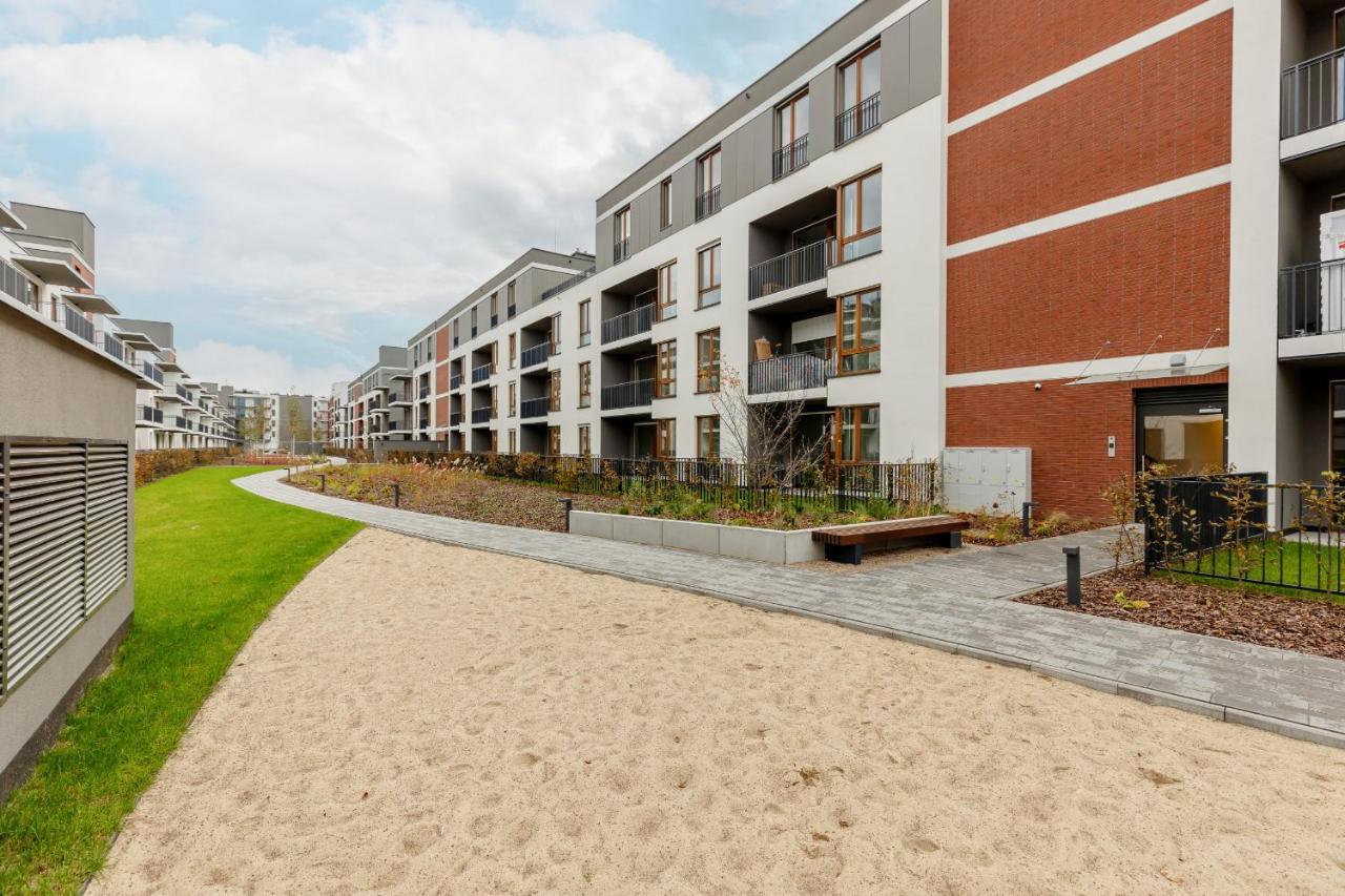 Apartment Sarmacka With Gym, Sauna And Parking By Renters Warsaw