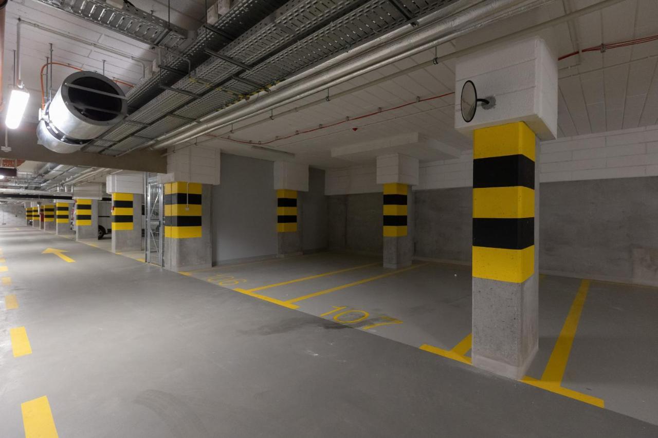 Apartment Sarmacka With Gym, Sauna And Parking By Renters *