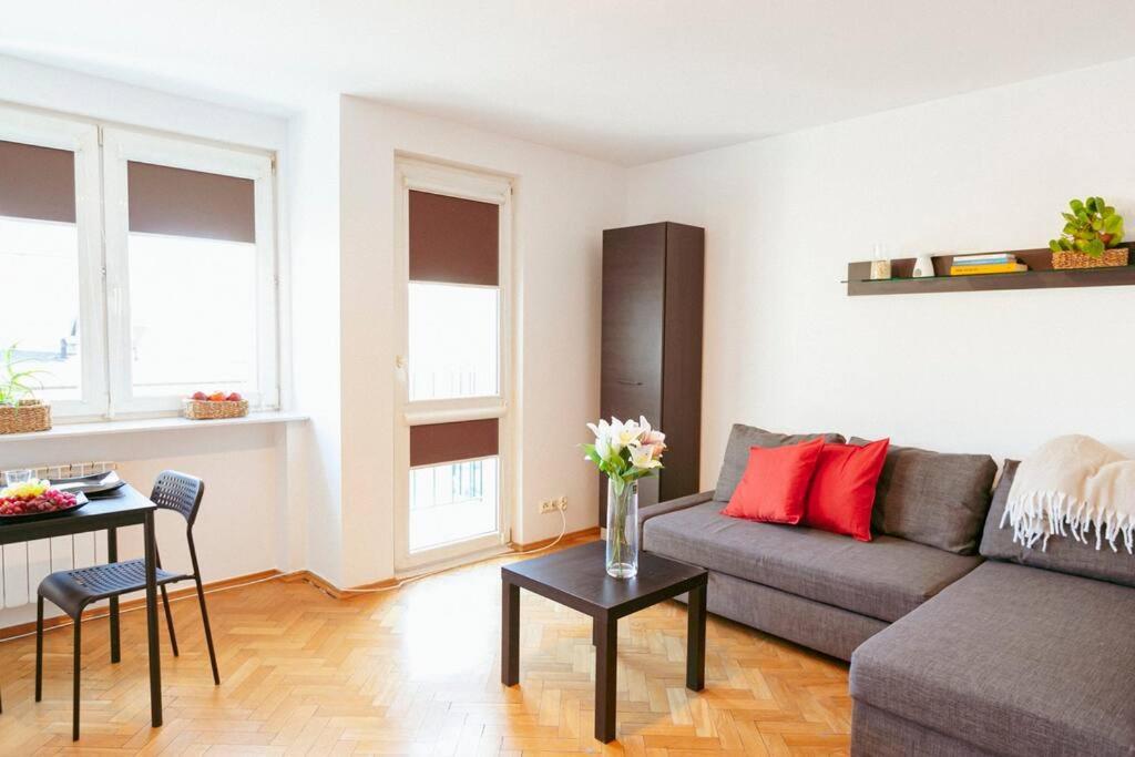 Jasna Studio. Centric Location In The Heart Of * Warsaw