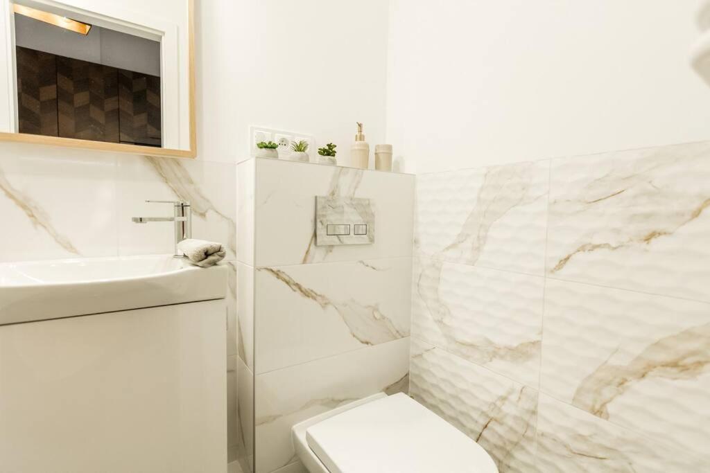 Stylish&modern In The Heart Of Warsaw!new! * Warsaw