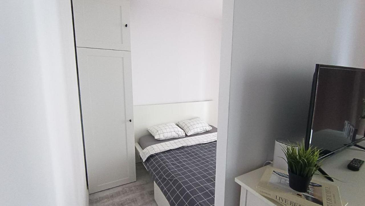 Apartament Niedaleko Centrum Warszawy Warsaw