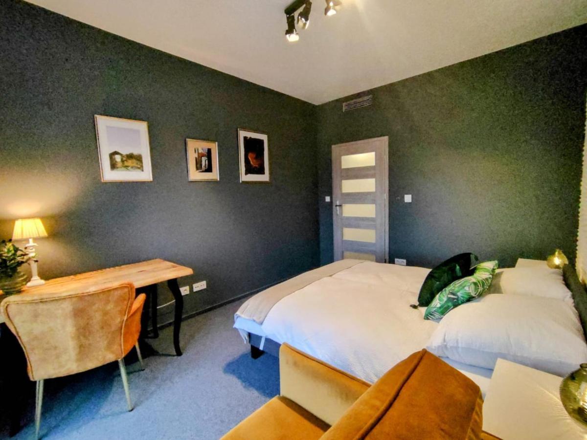 Apartment Kolejowa Komfort Z Parkingiem Warsaw