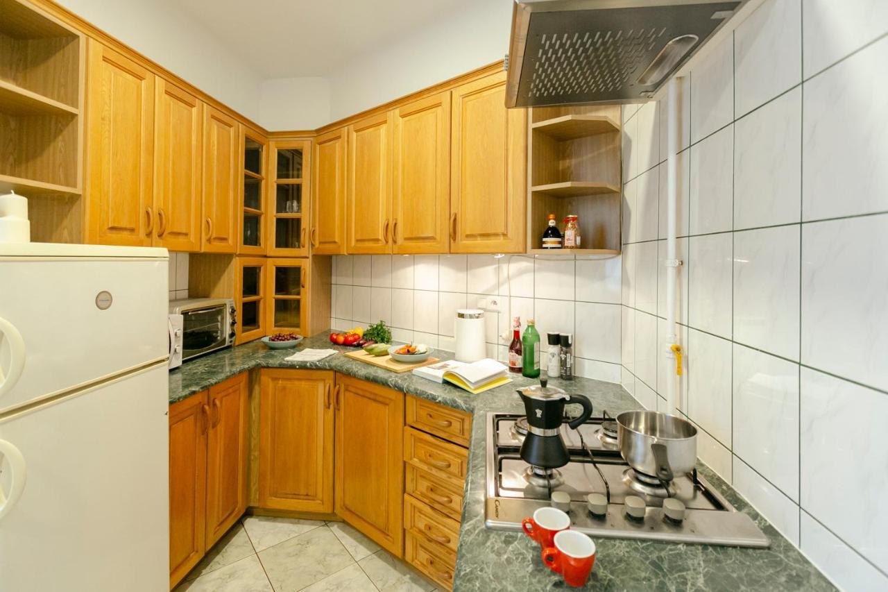Apartment Wilcza 3 Blue - 260 Metrow Od Ambasady - Better Warsaw