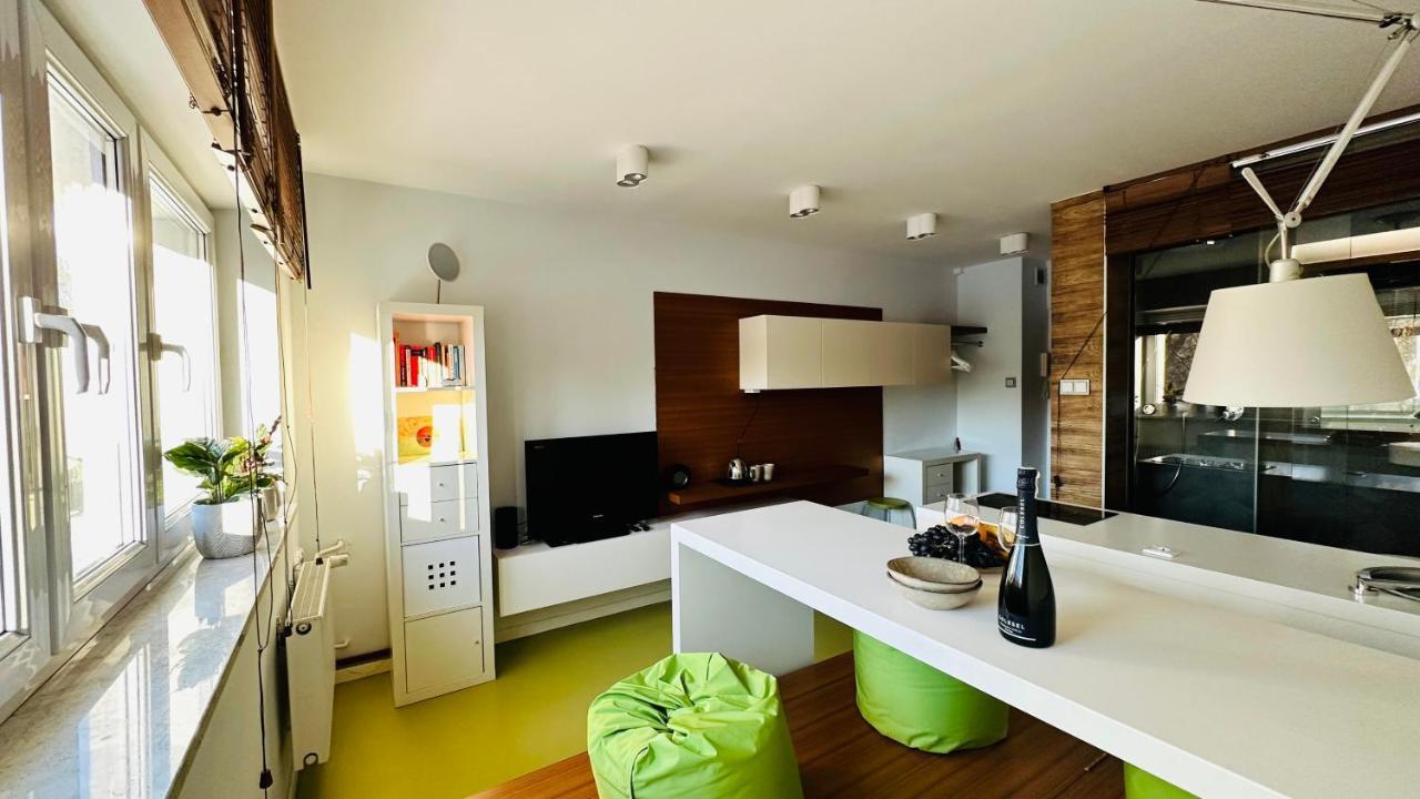 Smart Apartment *