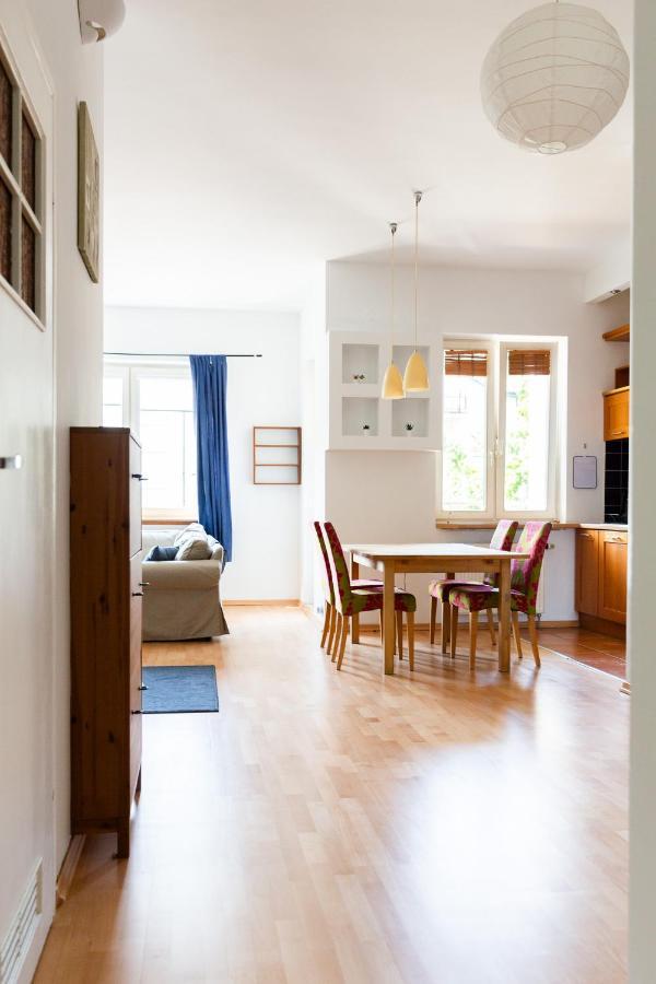 Apartment Ten