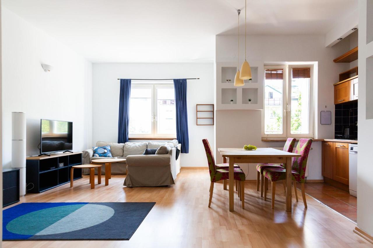 Apartment Ten *